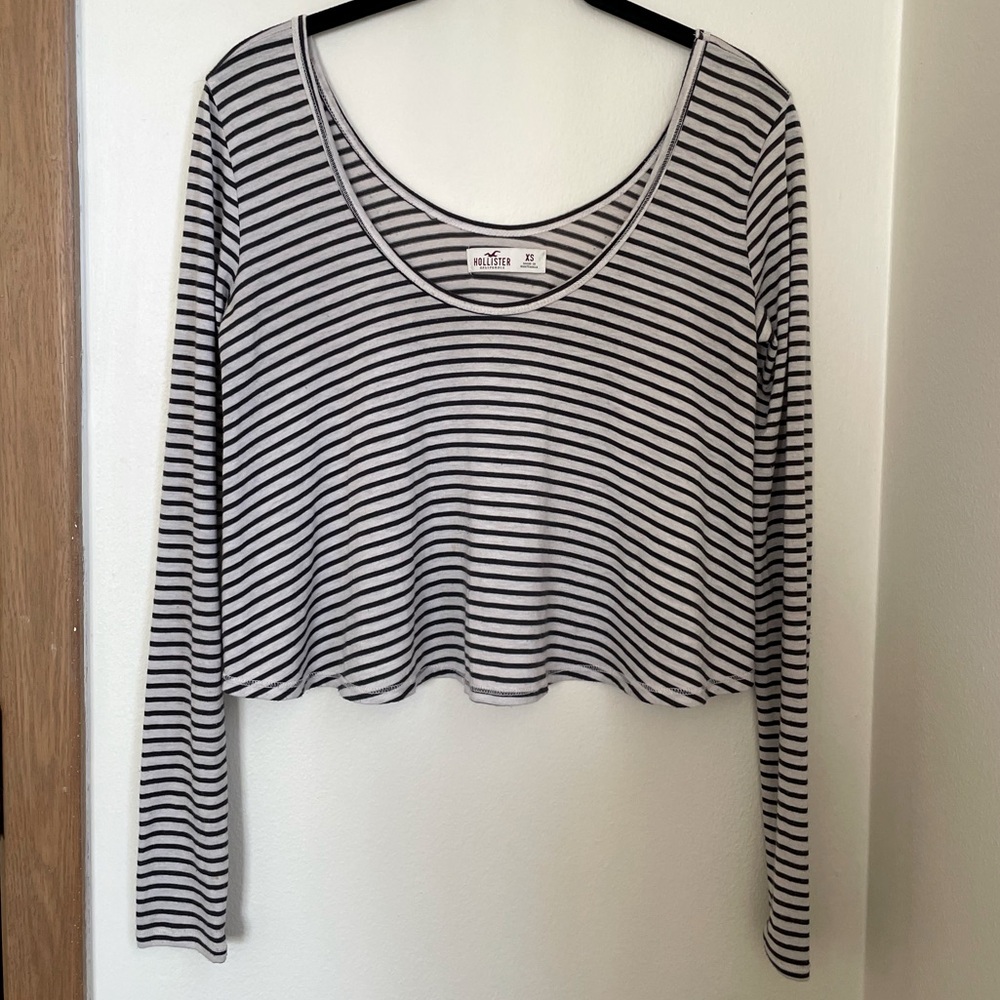 Hollister Flowy Long Sleeve Top